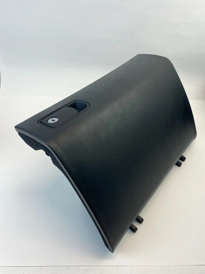 2004-2006 KIA AMANTI SEDAN GLOVE BOX GLOVEBOX STORAGE COMPARTMENT ASSEMBLY OEM