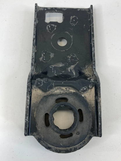 1998-2002 LINCOLN TOWN CAR MOUNT RADIATOR UPPER BRACKET MOUNT PAIR SET