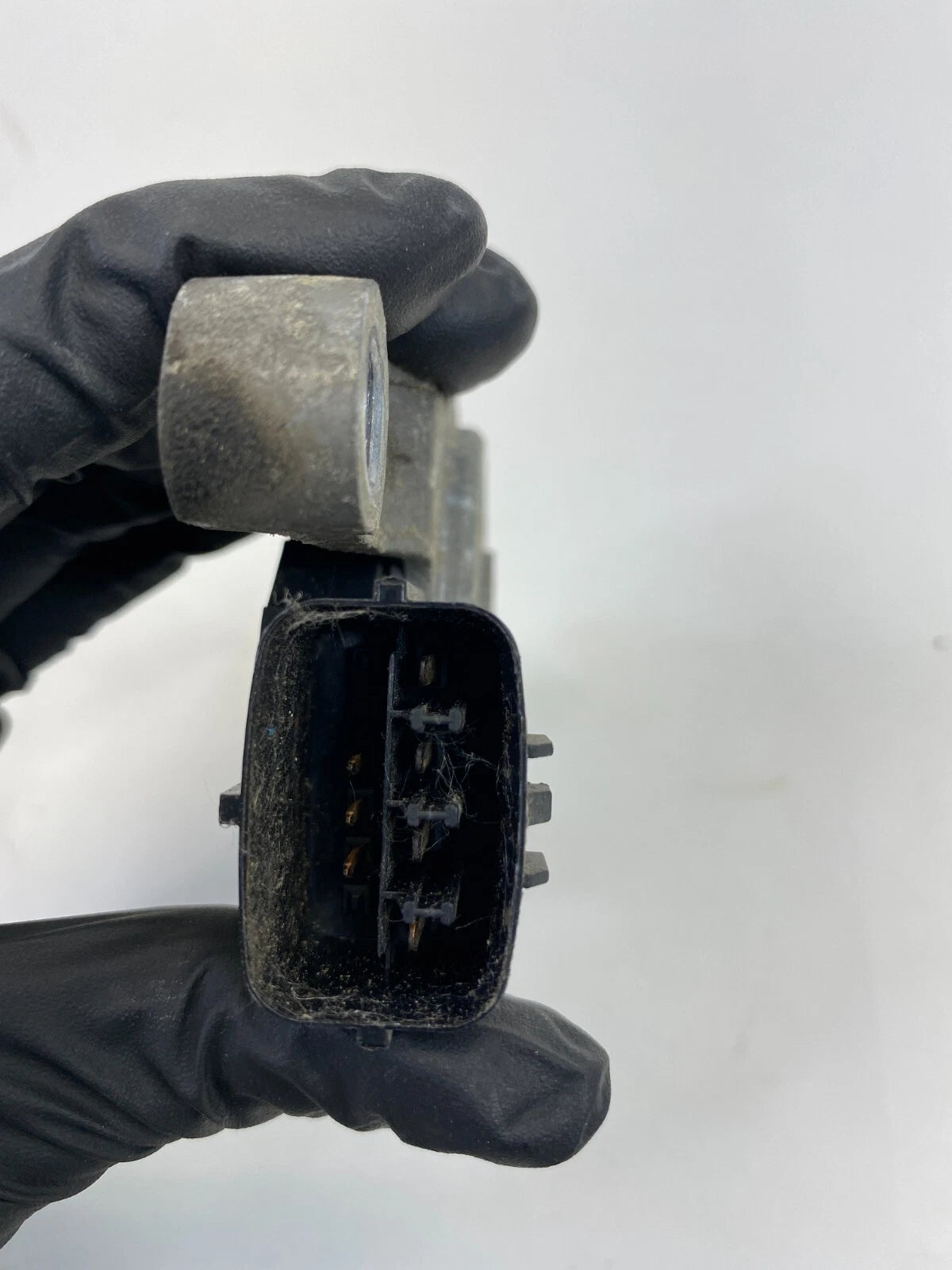2011 11 HYUNDAI ACCENT AT GEAR POSITION SENSOR INHIBITOR NEUTRAL SAFETY SWITCH