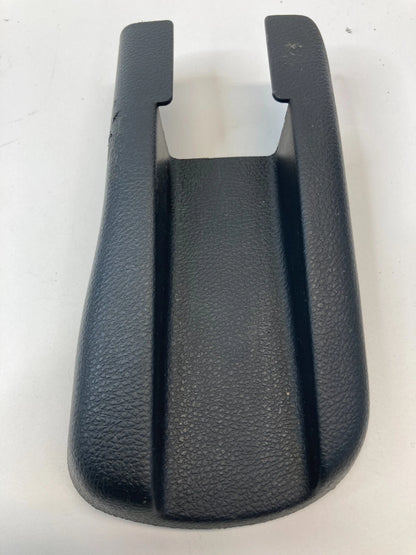 2009-2013 HONDA FIT PASSENGER SEAT FRONT RIGHT INNER TRACK COVER 81104-TF0-G010