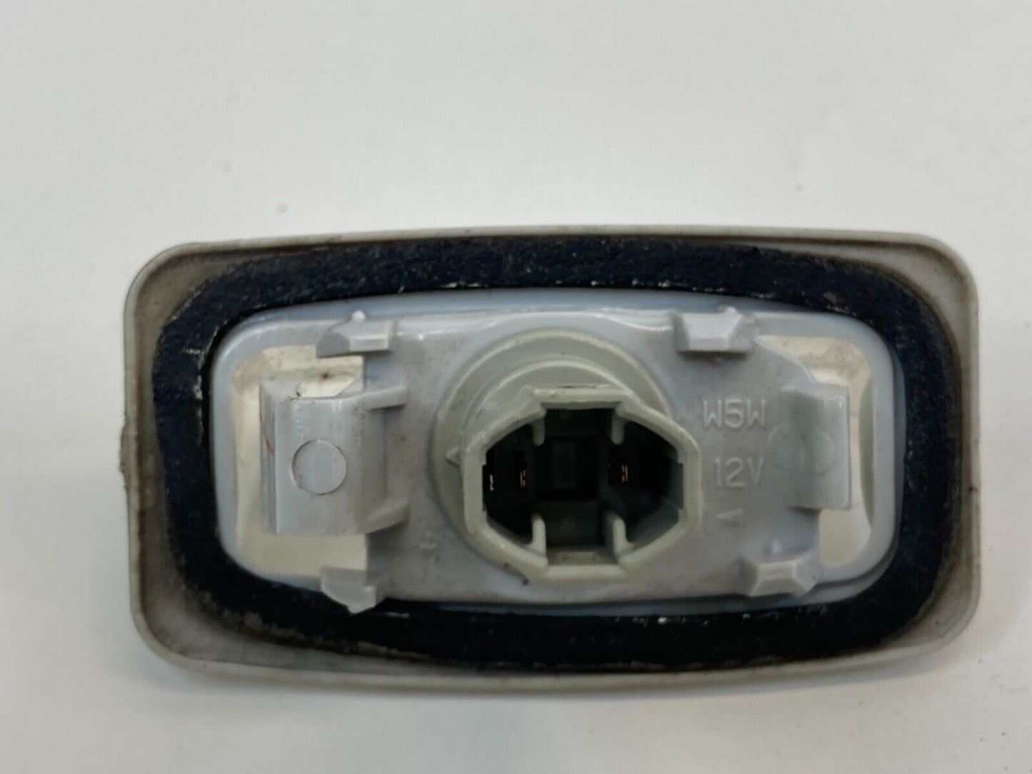 03 04 05 06 07 08 Toyota Corolla Rear Trunk License Plate Light Lamp OEM