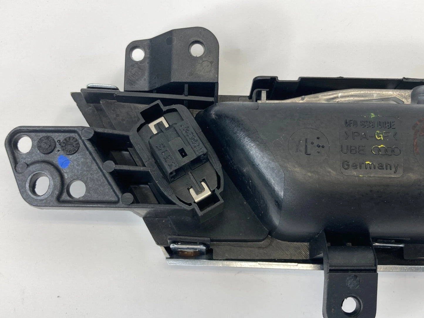 05-11 AUDI A6 QUATTRO REAR LEFT INNER DOOR HANDLE W/ LOCK SWITCH 4F0-839-019 OEM