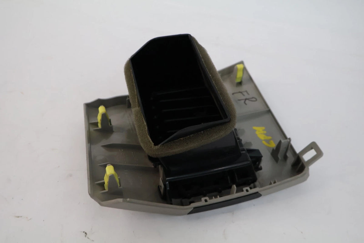 11-14 TOYOTA SIENNA DASH RIGHT A/C AIR VENT OUTLET DUCT W/ BEZEL 55680-08011 OEM
