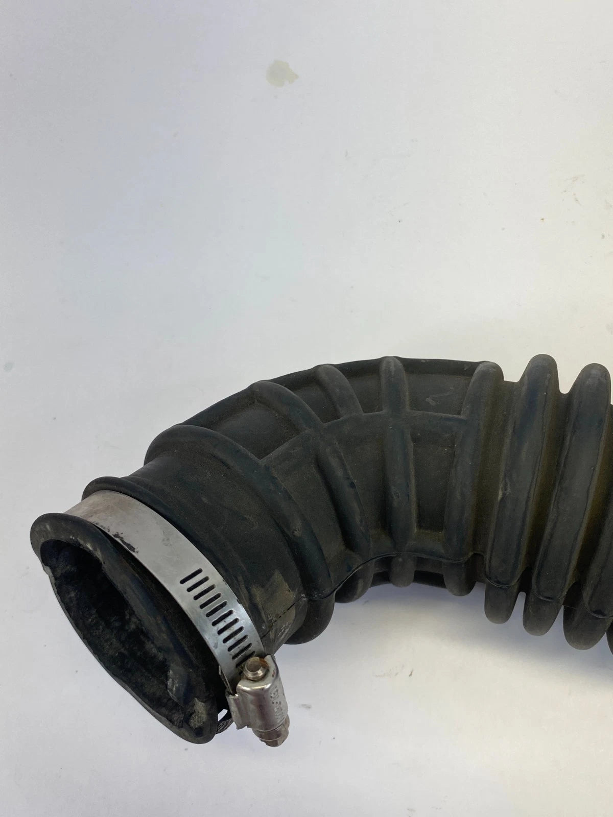 2011-2014 CHRYSLER 200 2.4L AIR INTAKE CLEANER DUCT HOSE TUBE PIPE 04891635AC