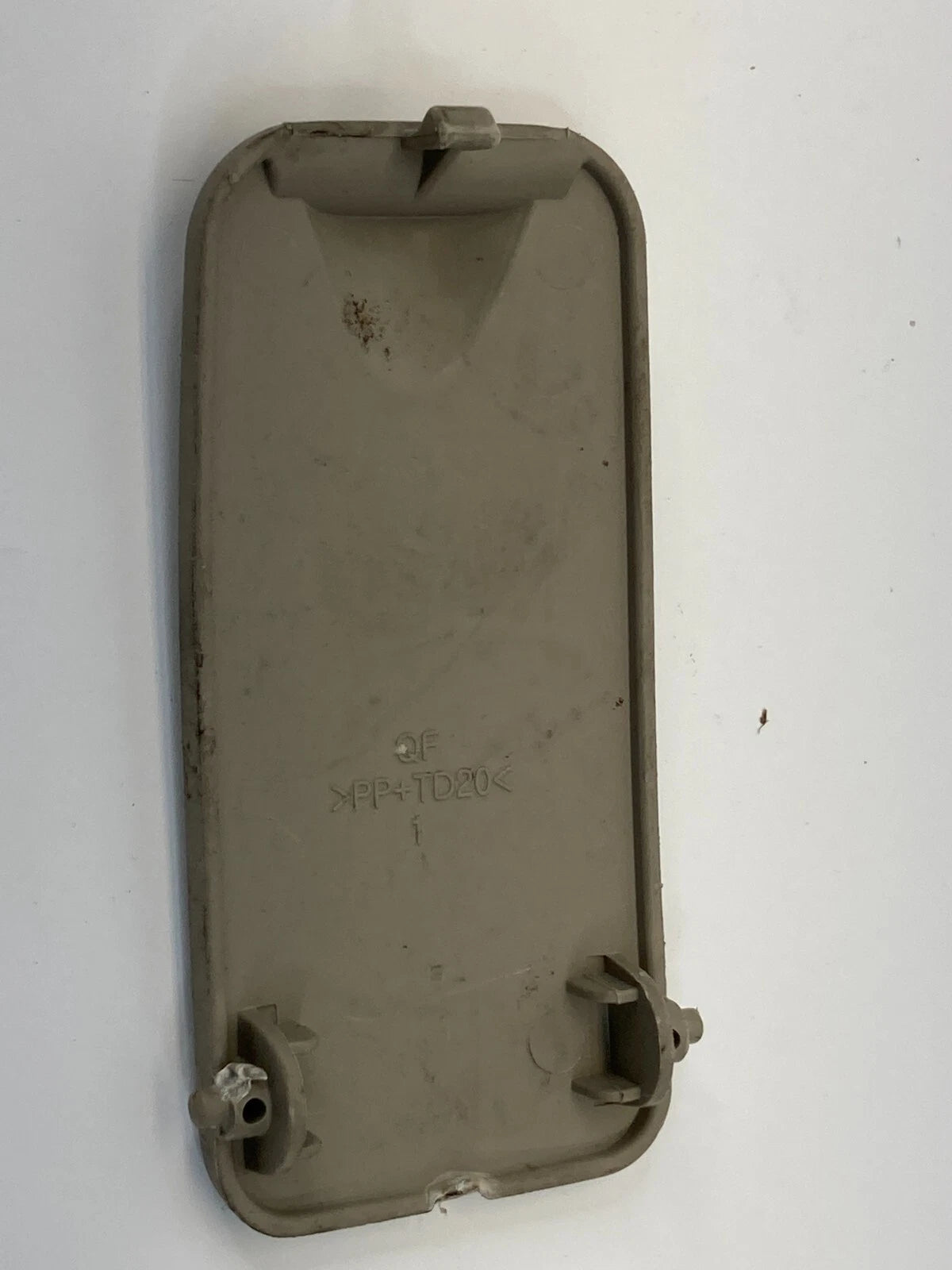 2013 14 15 2016 KIA OPTIMA REAR CHILD RESTRAINT ANCHOR PLATE CAP LID TRIM