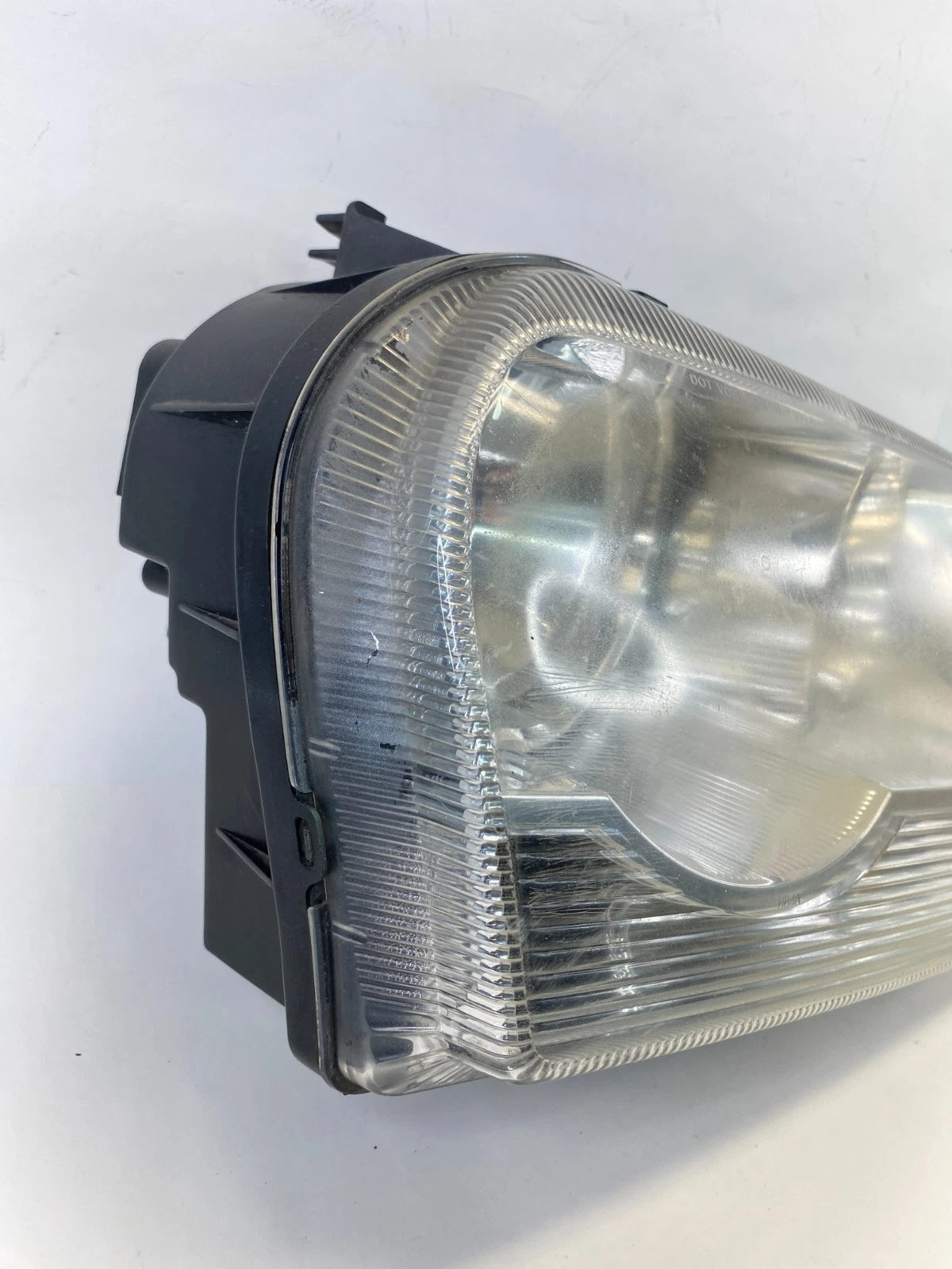 05-10 CHRYSLER 300 FRONT RIGHT PASSENGER SIDE HEADLIGHT HEADLAMP HALOGEN OEM