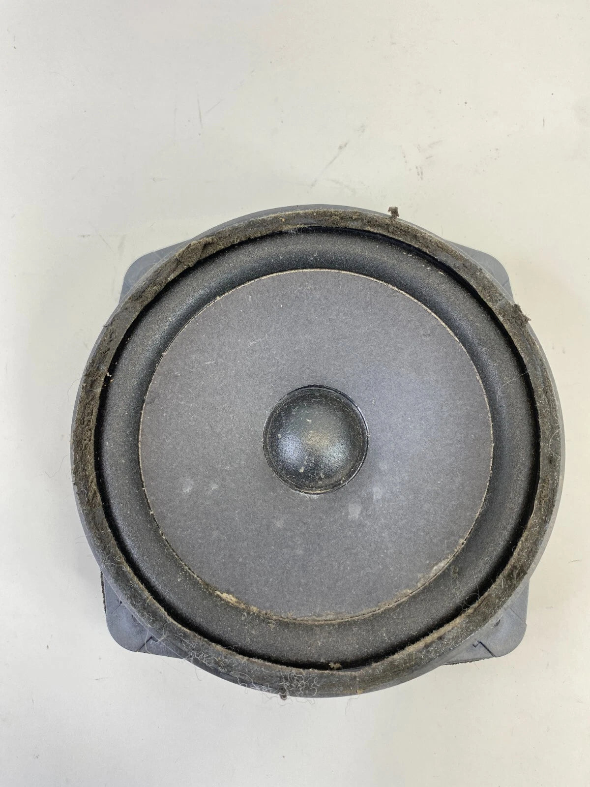 2008-2010 Saturn Vue Front Left Side Door Sound System Audio Speaker 96673600