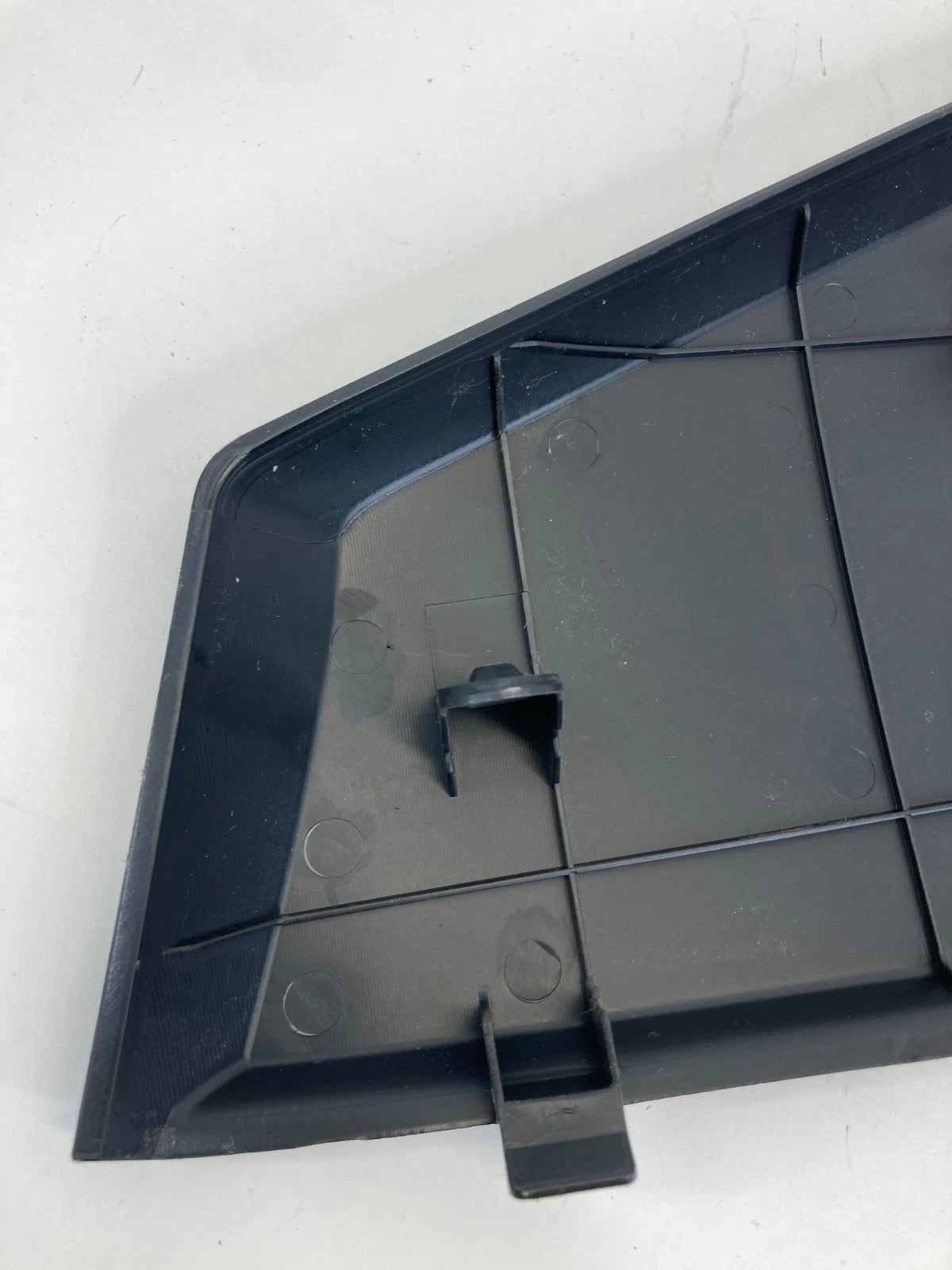 06-10 INFINITI M35 M45 LEFT DRIVER SIDE DASH END CAP COVER TRIM 68421-EH100 OEM