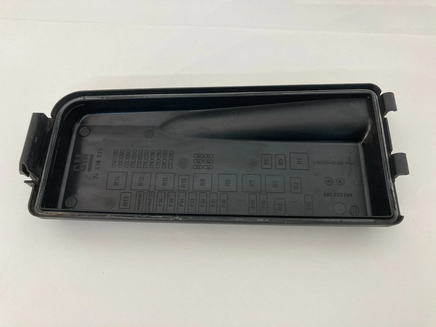 2003-2011 SAAB 9-3 SEDAN RELAY FUSE BOX LID TOP COVER TRIM ASSEMBLY 24438039 OEM