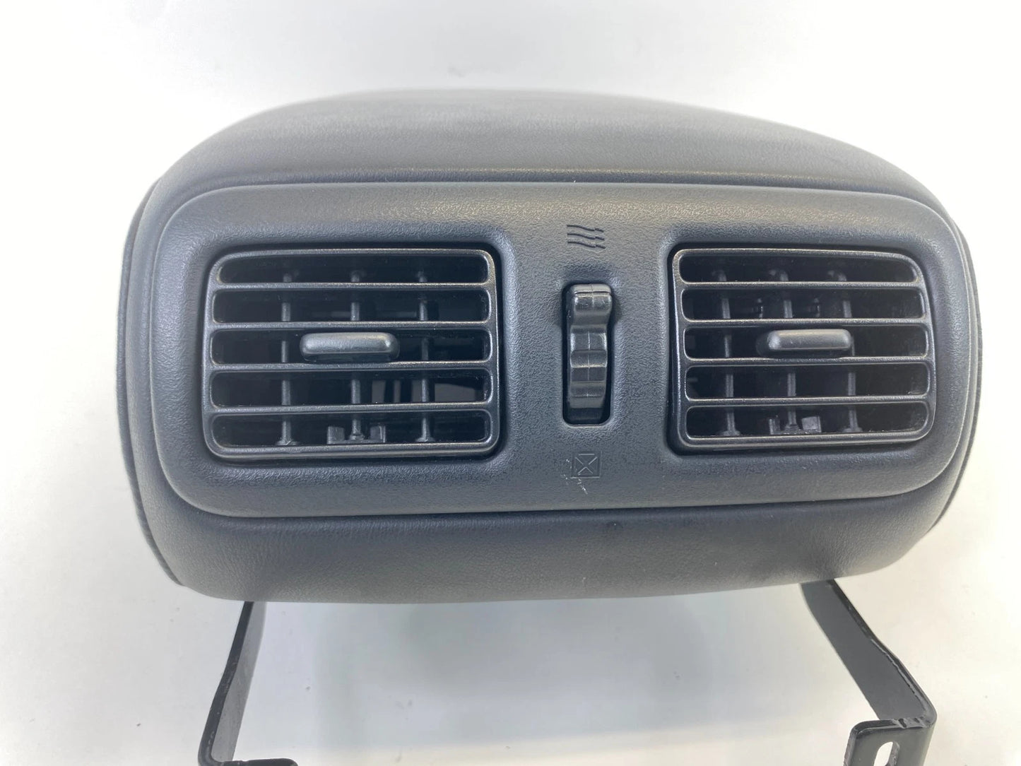 2009 INFINITI G37 07 08 G35 REAR CENTER CONSOLE ARMREST ARM REST W/ AIR VENT OEM