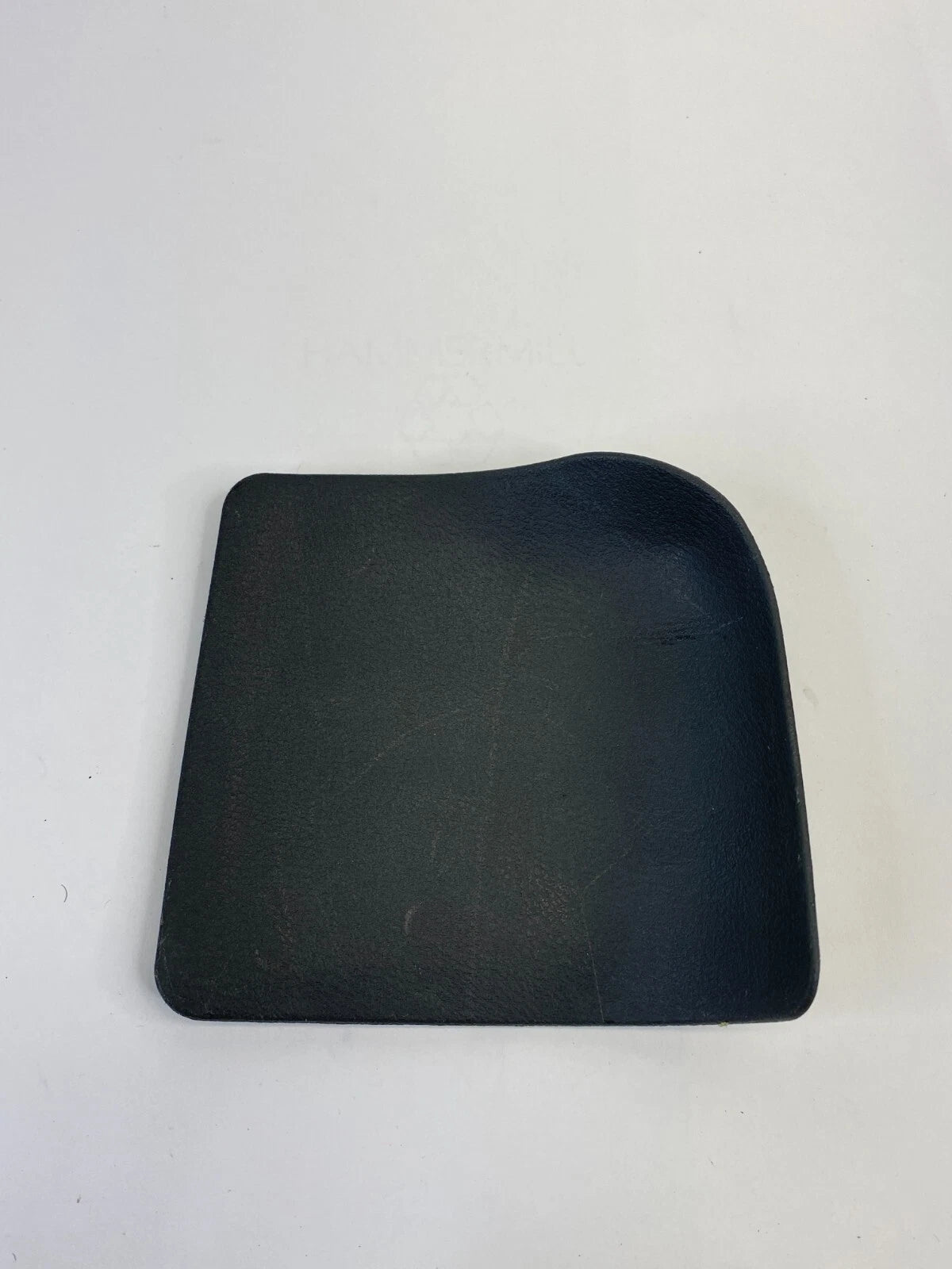 03-05 HONDA ACCORD SEDAN LEFT TAIL LIGHT TAILLIGHT COVER TRIM 84653-SDA-A010-M1