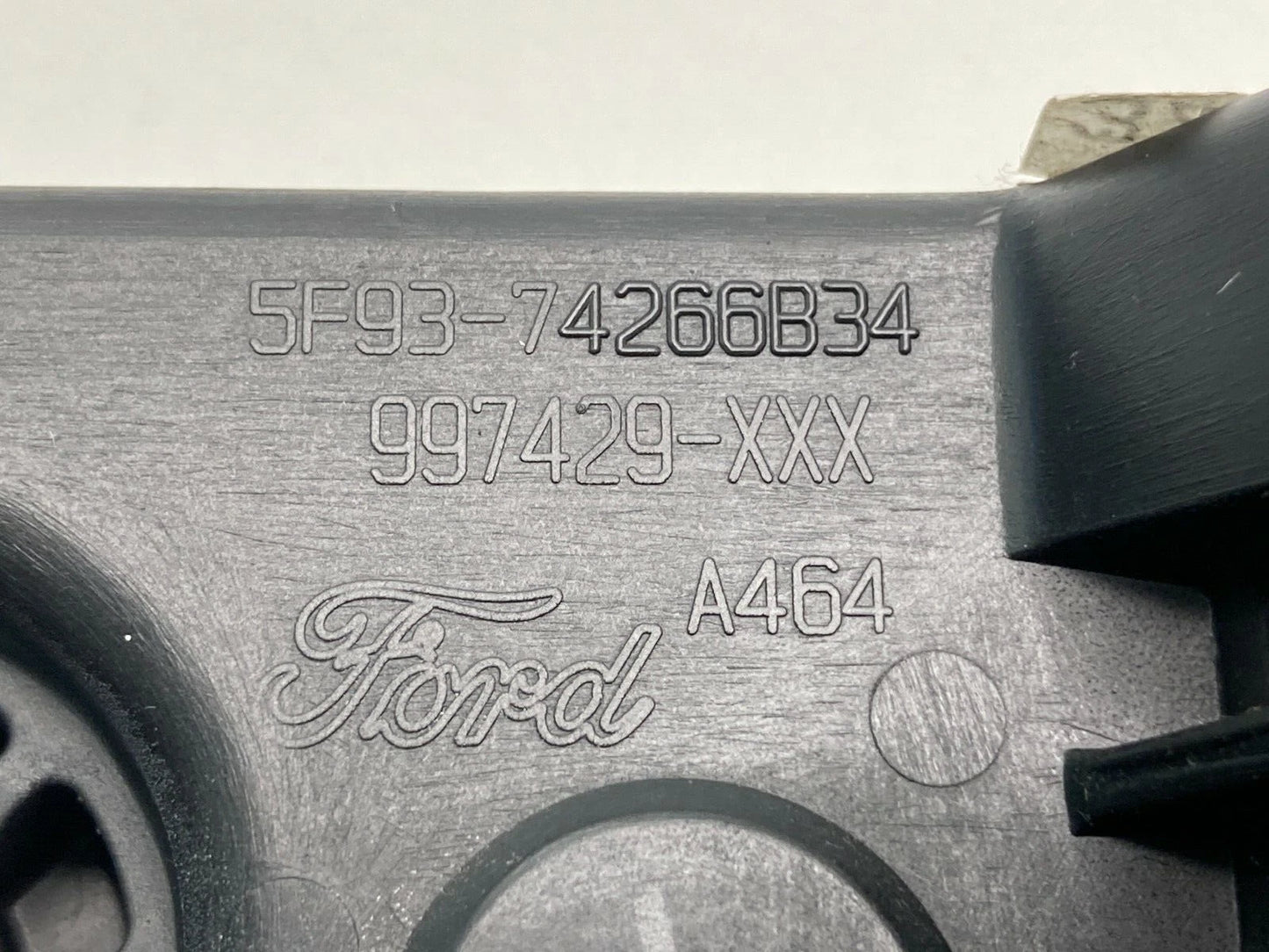 2005-2007 Ford Freestyle Rear Right Side Interior Door Handle 5F9374266B34 OEM