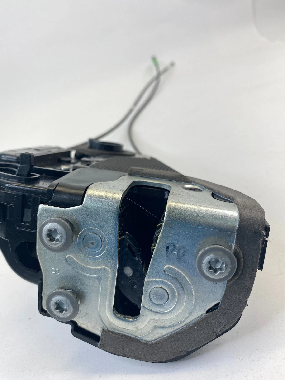 2004-2009 TOYOTA PRIUS REAR RIGHT BACK DOOR LOCK LATCH RELEASE ACTUATOR ASSY OEM