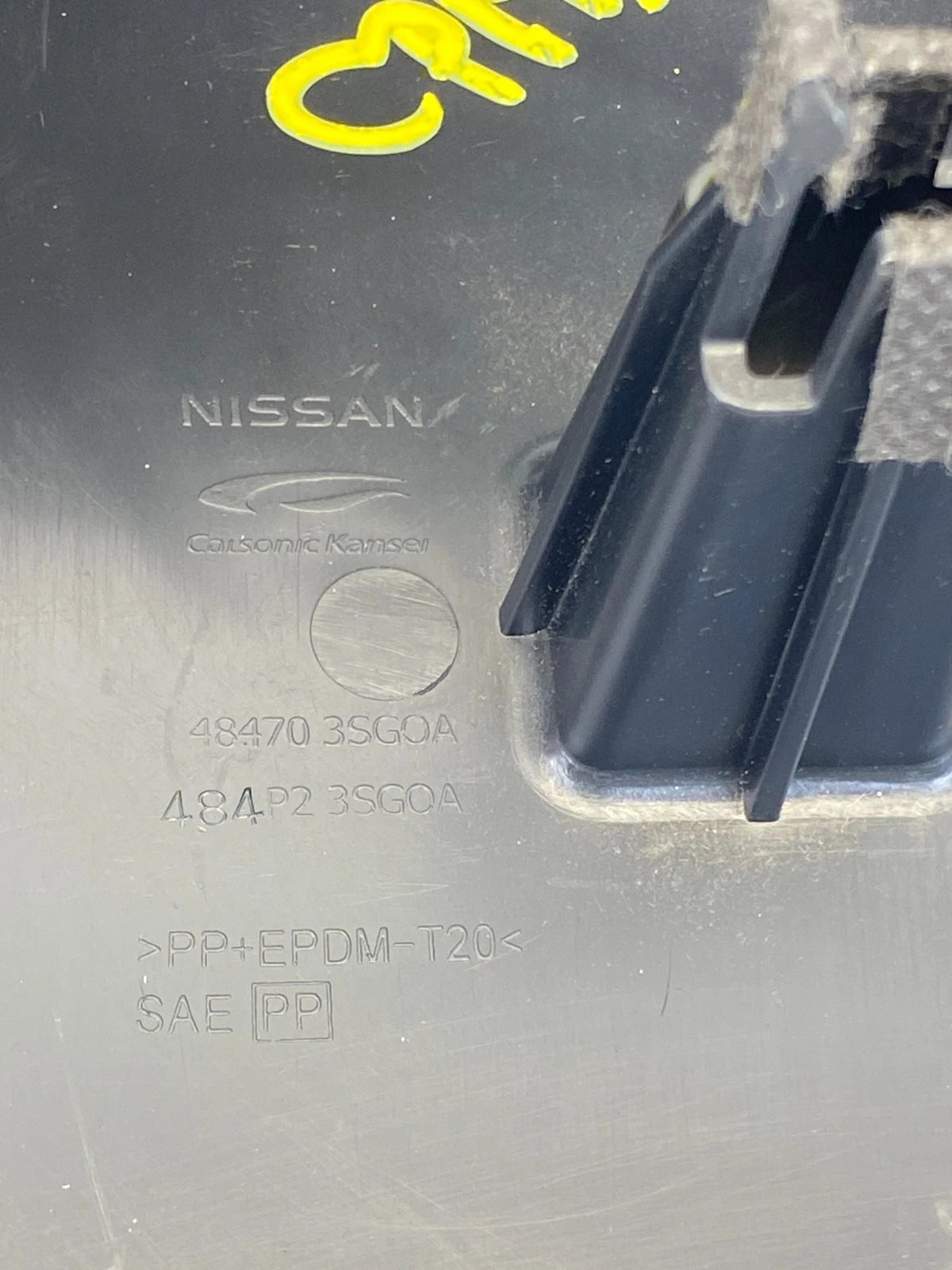 2013-2019 NISSAN SENTRA STEERING COLUMN COVER UPPER LOWER 484703SG0A OEM