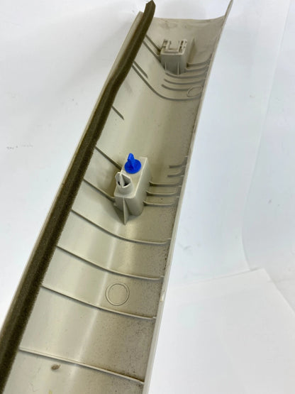 12-18 FORD FOCUS FRONT LEFT DRIVER SIDE WINDSHIELD A-PILLAR TRIM CM51-A03199-BEW