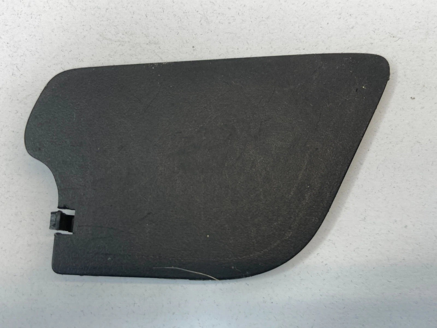 2004-2008 ACURA TL REAR LEFT DOOR INTERIOR HANDLE SCREW COVER CAP P36-25302