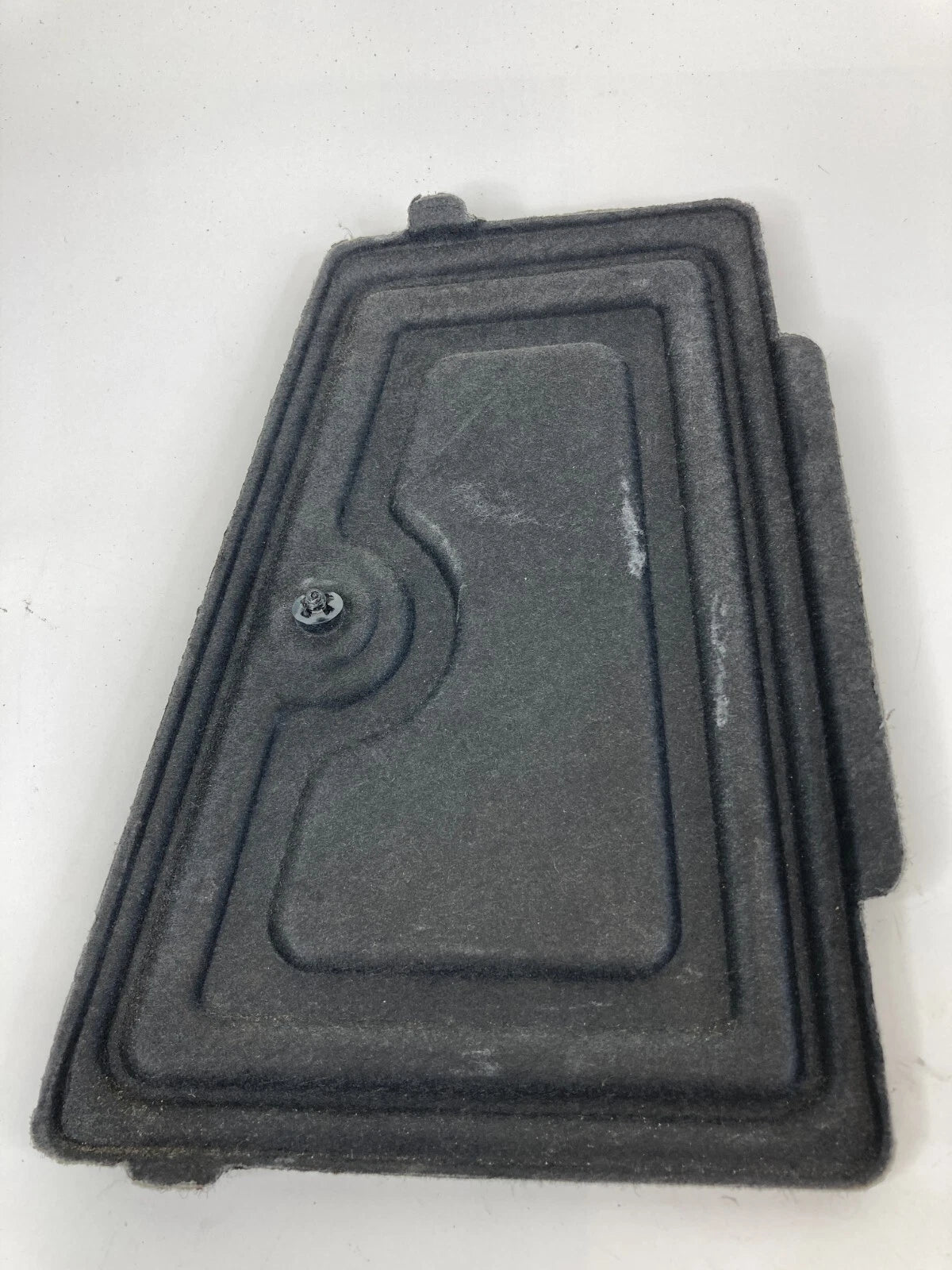 2009 09 HYUNDAI ACCENT RIGHT PASSENGER TAIL LIGHT TAIL LAMP INTERIOR COVER OEM