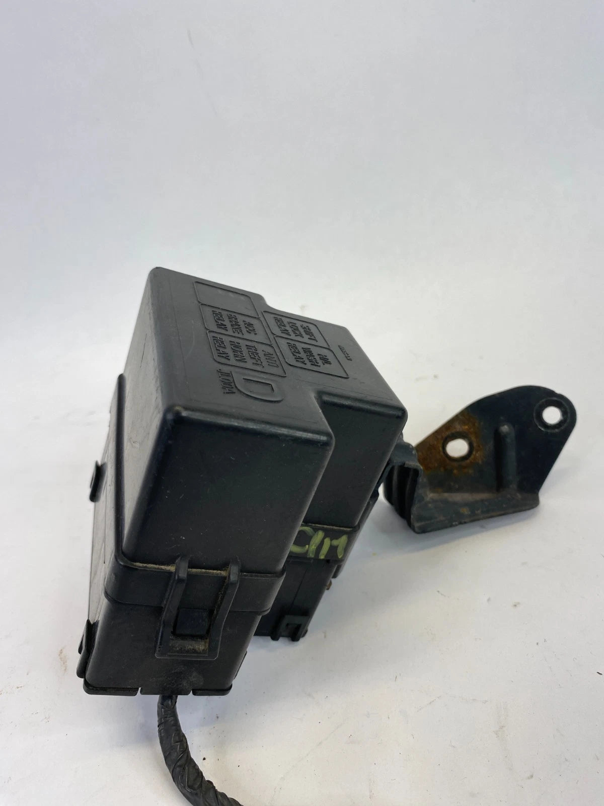 2008-2013 INFINITI G37 3.7L ENGINE COMPARTMENT RELAY BOX ASSEMBLY 2563079960 OEM