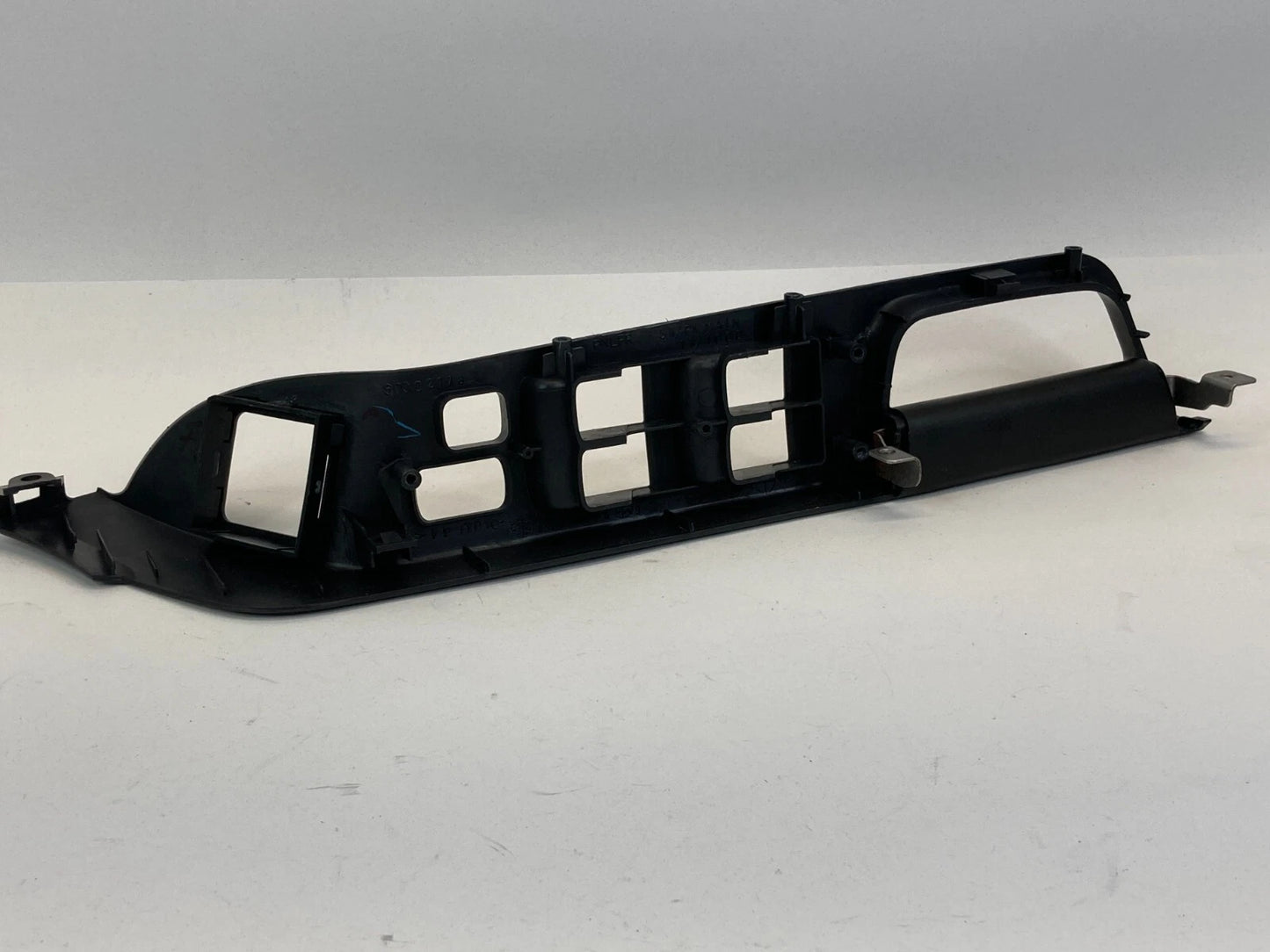 2008-2017 MITSUBISHI LANCER FR LH DRIVER DOOR MASTER WINDOW SWITCH BEZEL SPC0217
