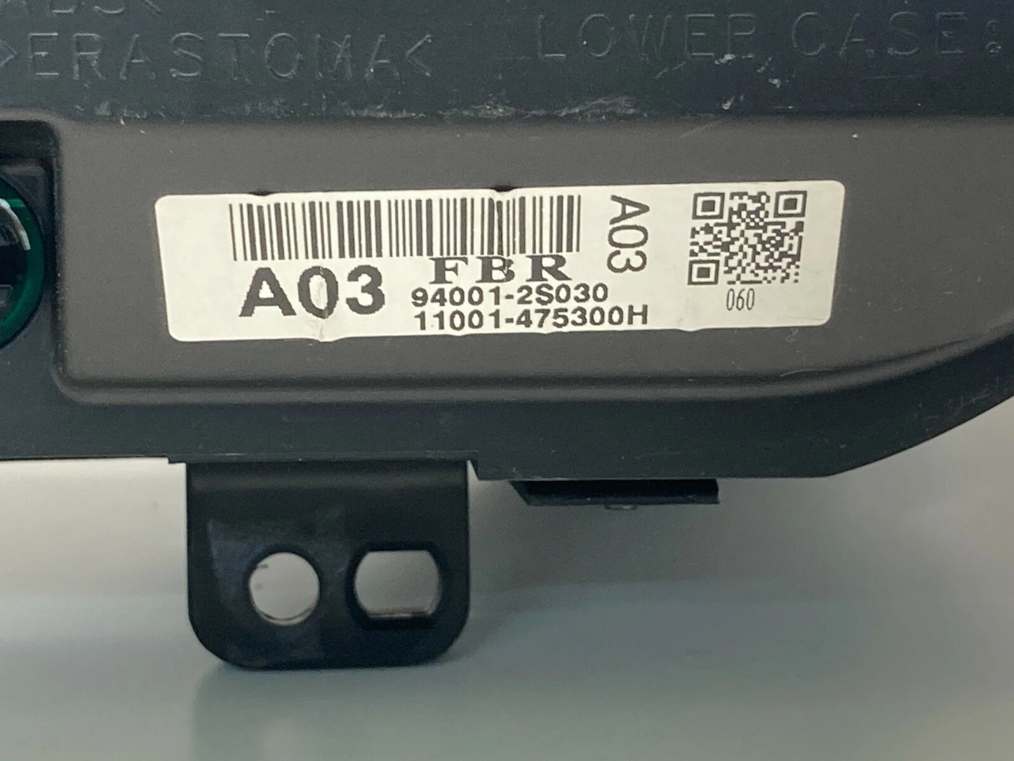 10 11 HYUNDAI TUCSON AT SPEEDOMETER INSTRUMENT CLUSTER GAUGES 94001-2S030 OEM