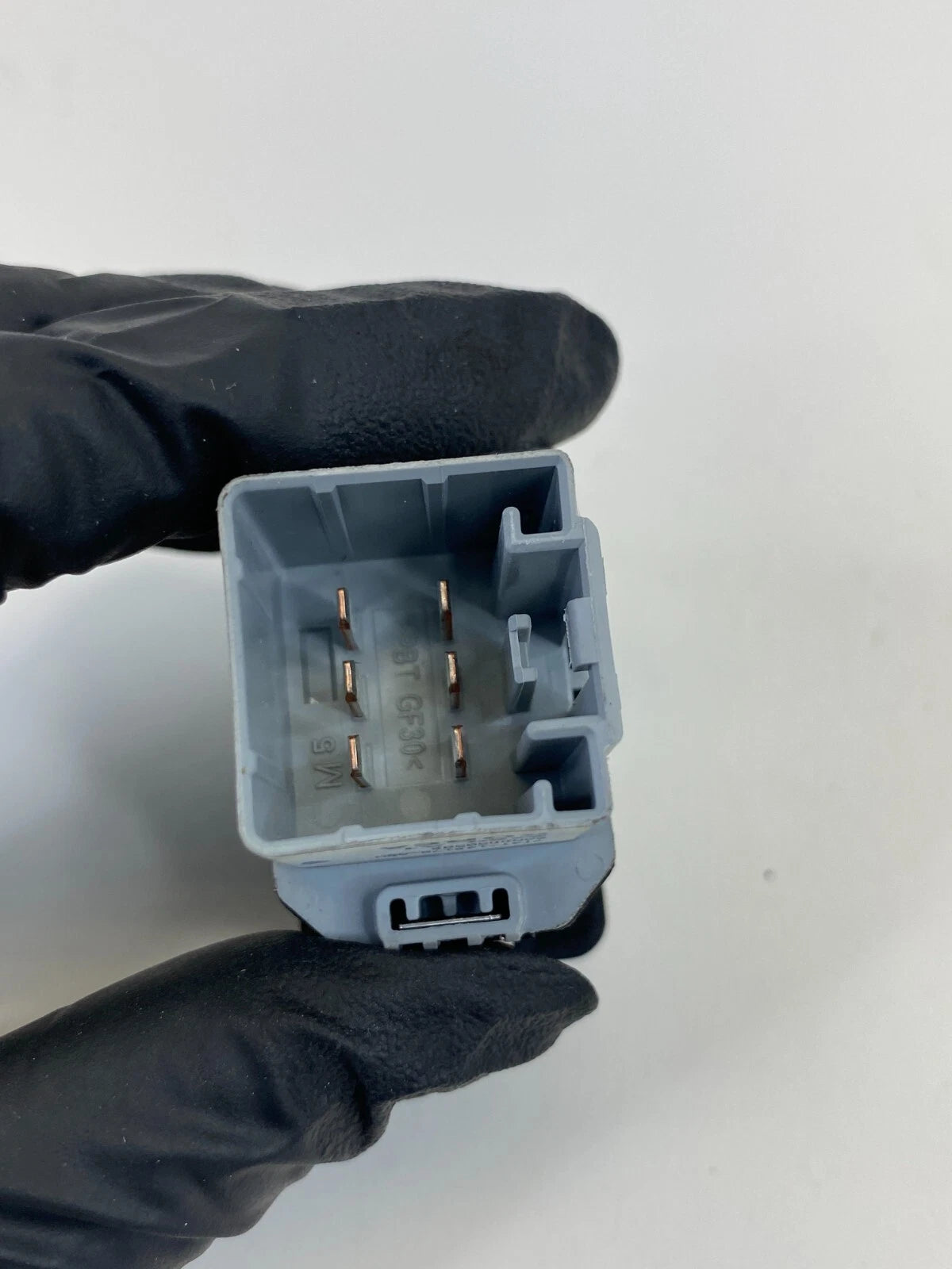 2007-2014 Ford Edge Rear 2ND Row Power Folding Seat Control Switch 7T4T14B178ABW