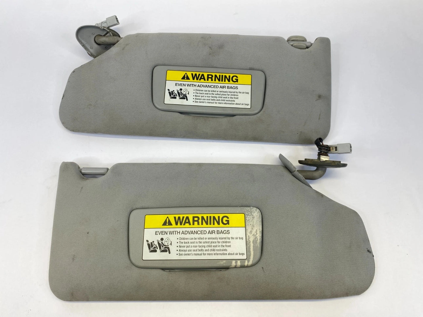 2003-2007 HONDA ACCORD DRIVER & PASSENGER LEFT & RIGHT SUN VISOR SUNVISOR SET