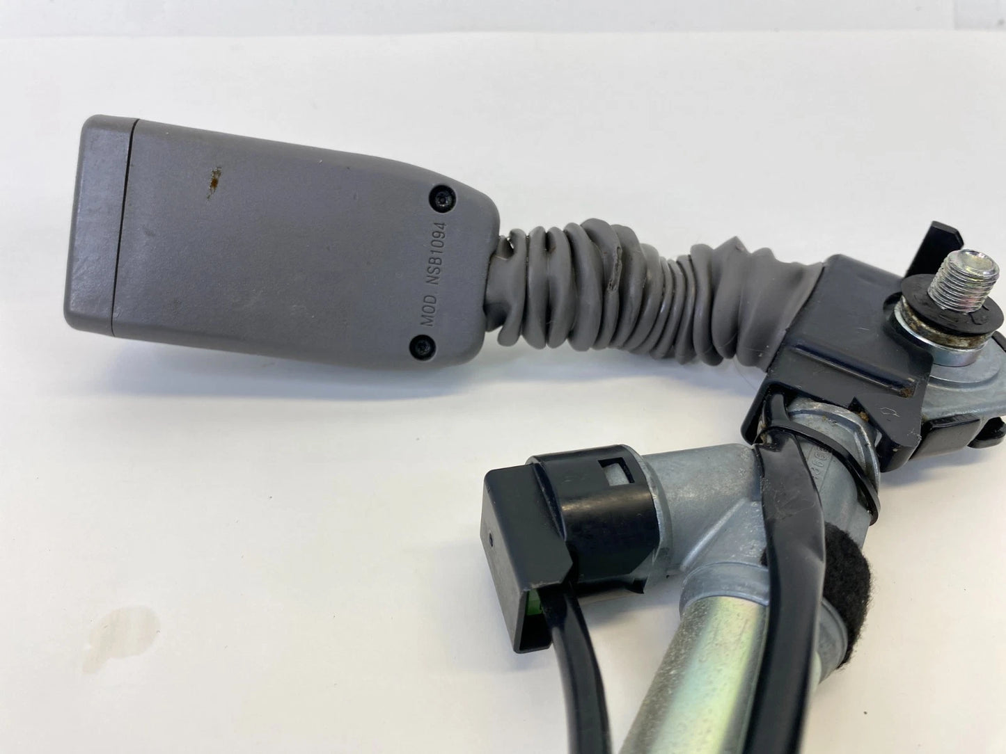 2007-2011 HONDA CR-V FRONT LEFT DRIVER SIDE SEAT BELT BUCKLE END ASSY OEM