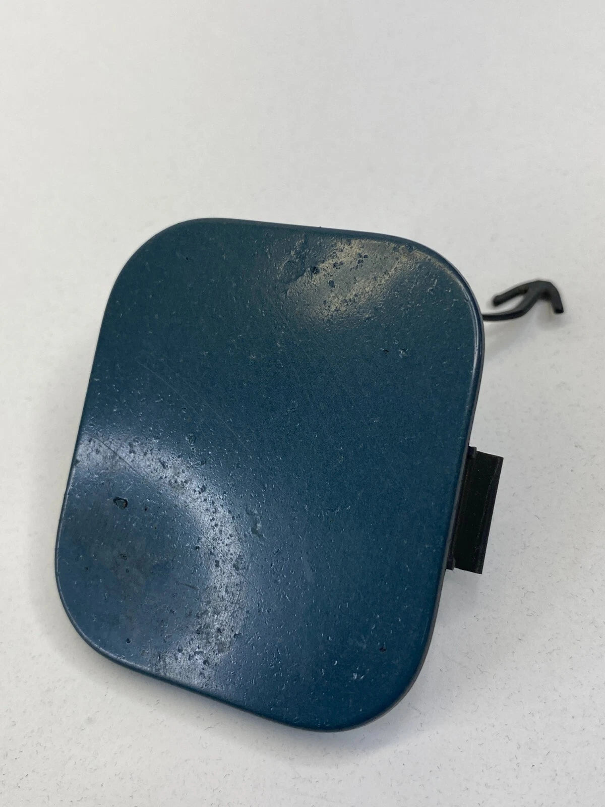 08-10 SCION XB RIGHT SPORT BUMPER TOW HOOK EYE CAP ACCESS COVER TRIM 52127-12270