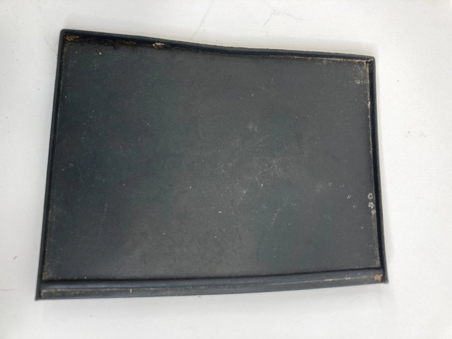 2003-2006 CHEVROLET AVALANCHE 1500 CENTER CONSOLE RUBBER MAT INSERT TRAY OEM