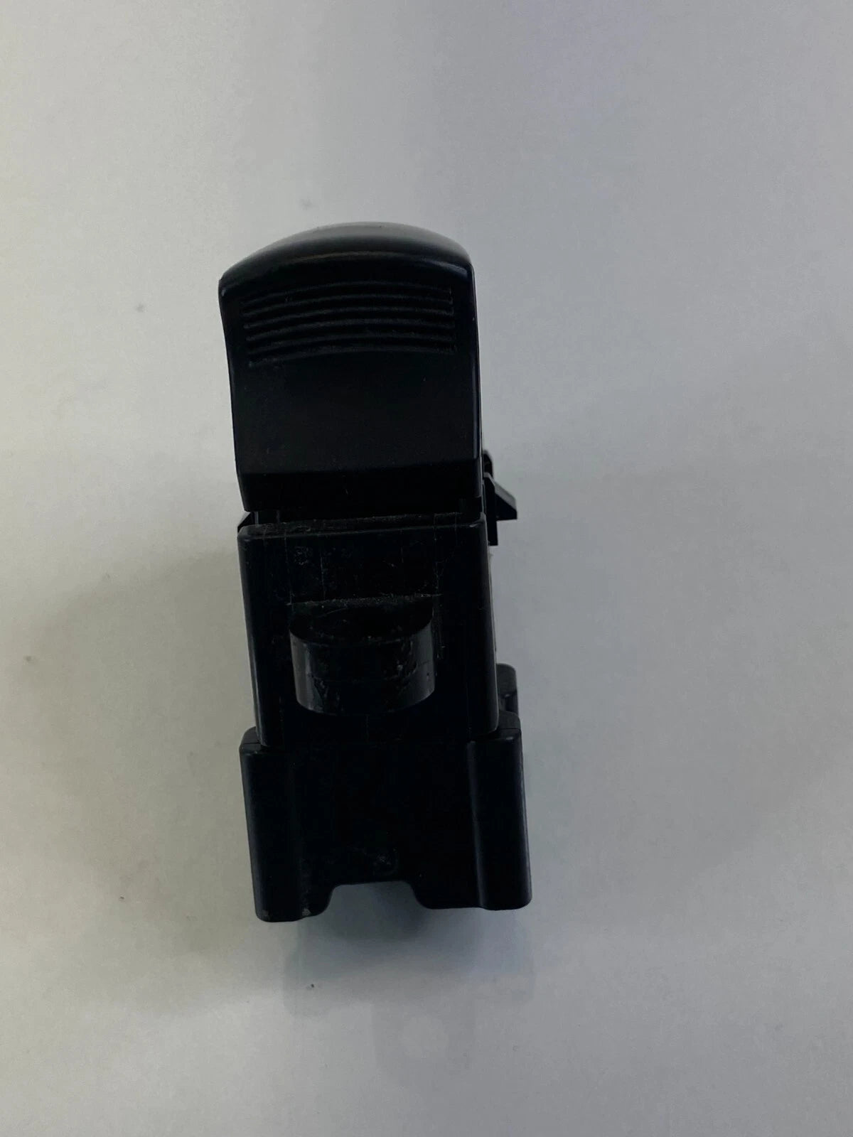 2013-2018 NISSAN ALTIMA REAR LEFT SIDE DOOR POWER WINDOW SWITCH 25411-3TA3A OEM