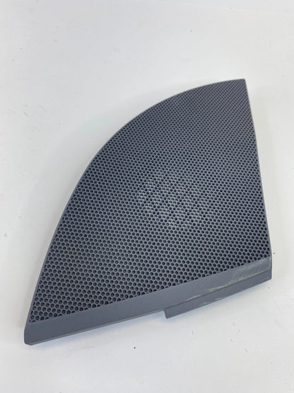 2004-2010 TOYOTA SIENNA DASH UPPER LEFT SPEAKER TRIM GRILL COVER 55472-AE010 OEM