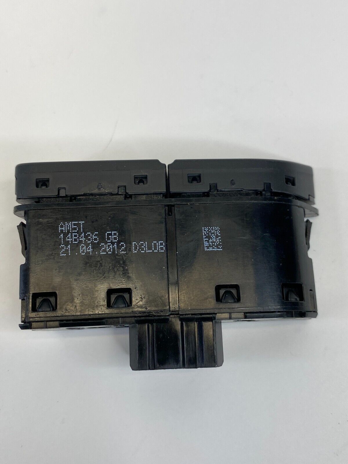 2013-2016 Ford Escape Trunk Tailgate Release Button Switch AM5T-14B436-GB OEM