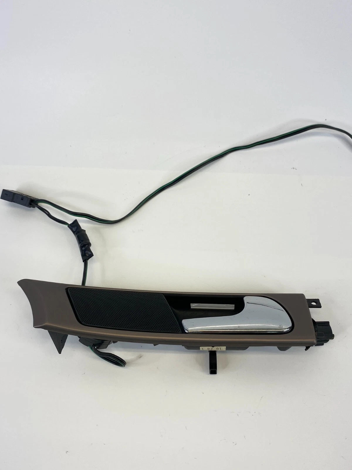 1998-2004 AUDI A6 QUATTRO FRONT RIGHT INTERIOR DOOR HANDLE TWEETER OEM 4B0035399