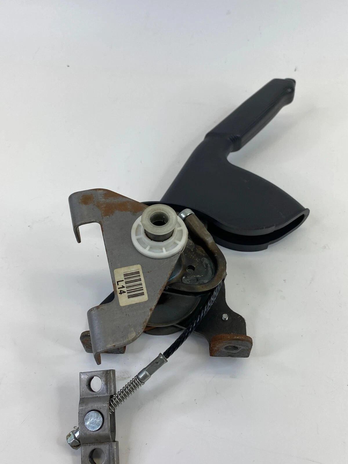 1999-2006 HYUNDAI ELANTRA 2.0L EMERGENCY PARKING BRAKE HANDLE LEVER 93830-3A000