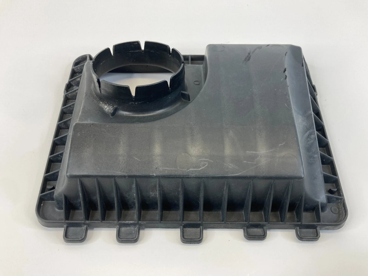 1999-2005 BUICK CENTURY 3.1L V6 AIR INTAKE CLEANER BOX LID COVER 382327 OEM