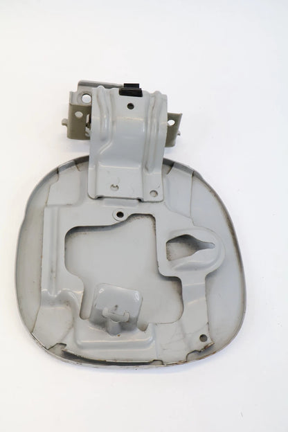 2005-2008 HONDA PILOT FUEL FILLER DOOR TANK GAS LID COVER NH689M SILVER OEM