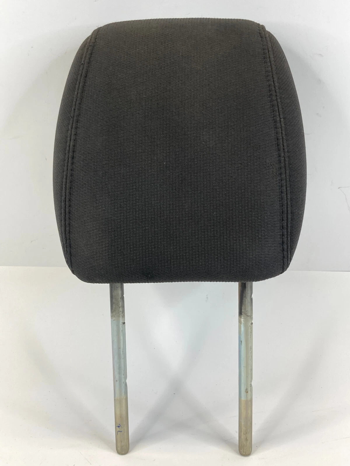 2009 2010 2011 2012 CHEVY TRAVERSE FRONT LEFT OR RIGHT SEAT HEADREST HEAD REST