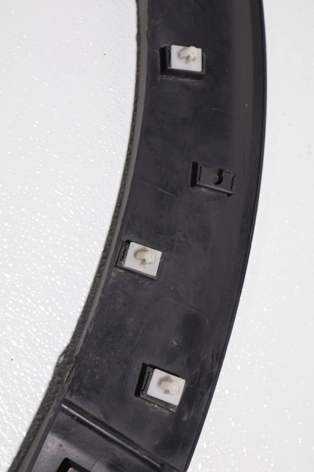2020-2024 FORD EXPLORER FRONT RIGHT FENDER FLARE ARCH COVER MOLDING LB5B-16A074