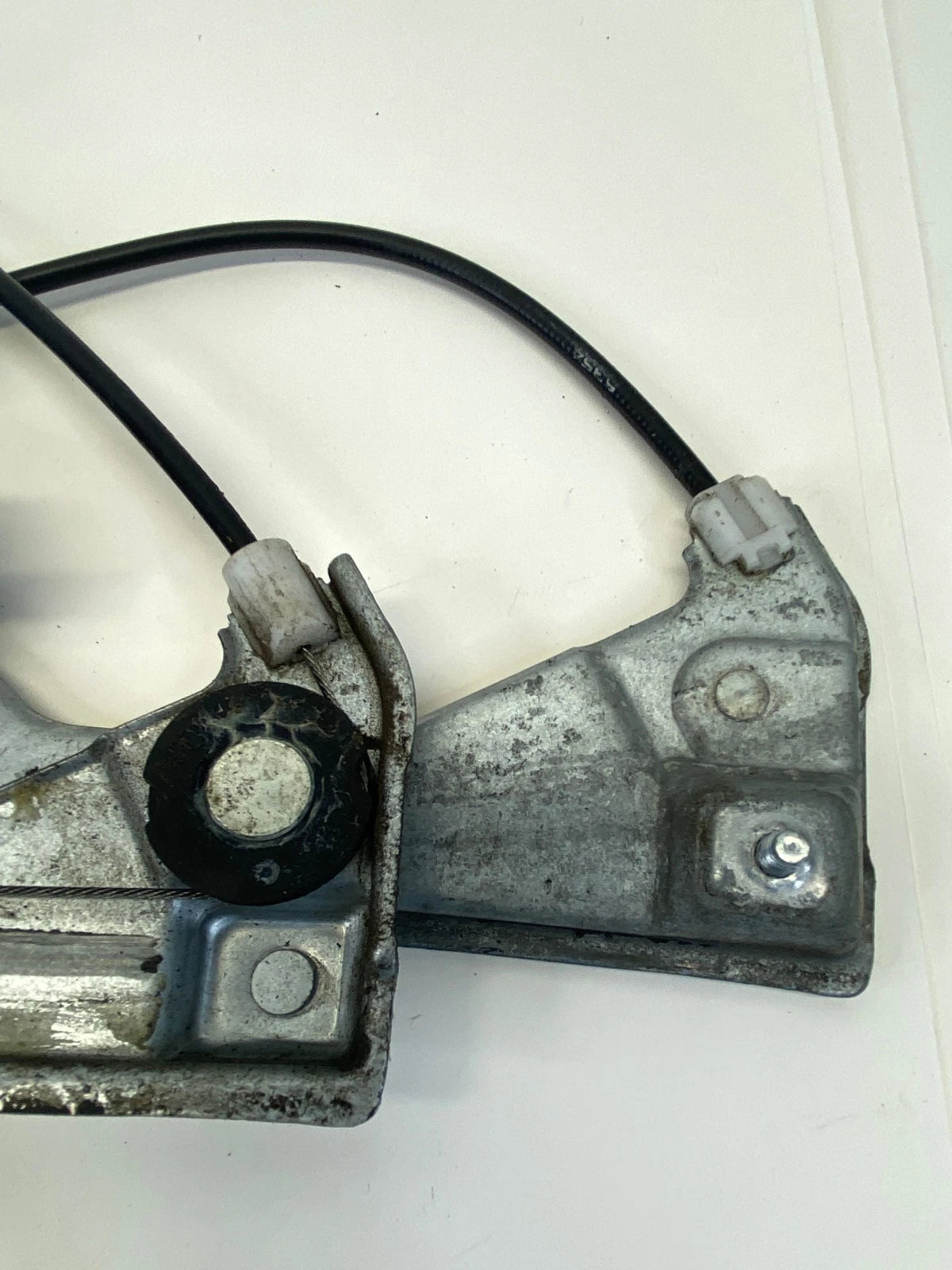 2006-2011 CHEVROLET HHR FRONT RIGHT SIDE POWER WINDOW REGULATOR WITH MOTOR OEM