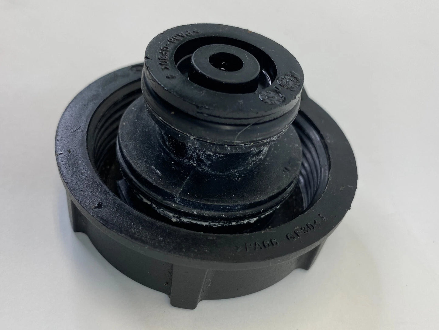 2013-2018 FORD ESCAPE 1.6L RADIATOR COOLANT OVERFLOW RESERVOIR TANK CAP COVER