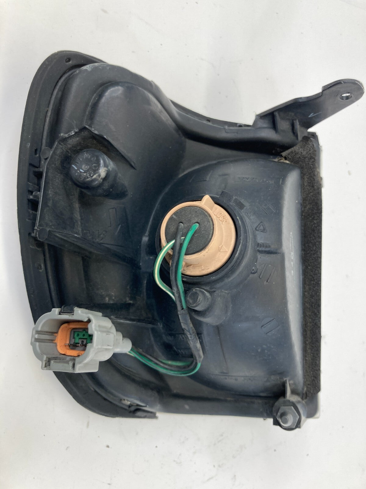 1999-2004 Nissan Pathfinder Left Driver Headlight Headlamp Turn Signal Light OEM