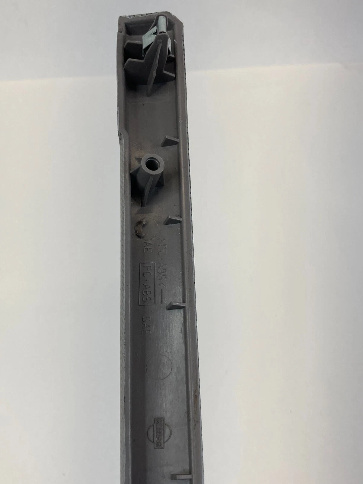 07-09 NISSAN SENTRA DASH RIGHT PASSENGER SIDE FINISH TRIM MOLDING 68411-ET000