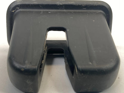 2005-2010 VOLKSWAGEN JETTA SEDAN REAR TRUNK LATCH LID COVER 4E0827520B01C OEM