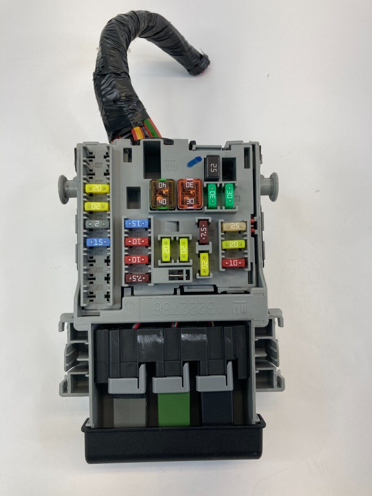 2011-2014 Chevrolet Cruze 1.8L Under Dash Interior Fuse Relay Junction Box Panel