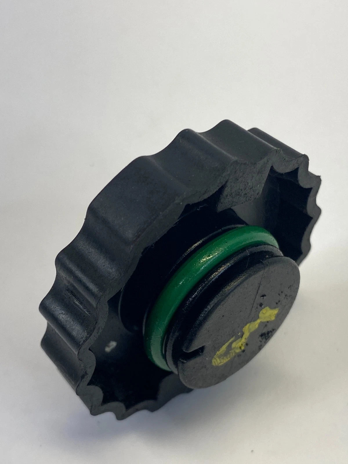 2011-2014 CHRYSLER 200 DODGE AVENGER POWER STEERING FLUID RESERVOIR CAP OEM