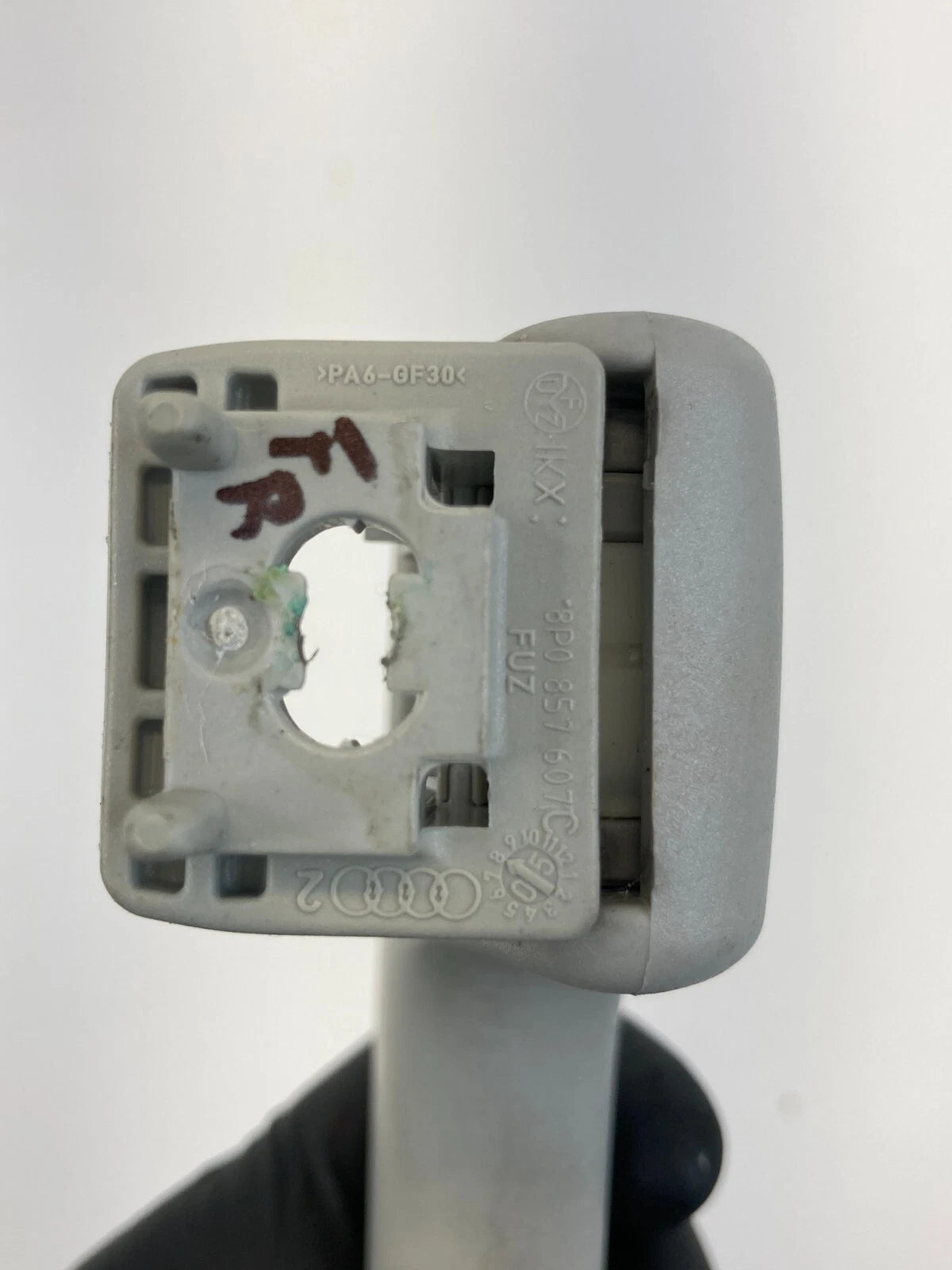 05-08 AUDI A6 QUATTRO FRONT RIGHT SIDE GRAB GRIP ASSIST HANDLE 8P0857607C OEM