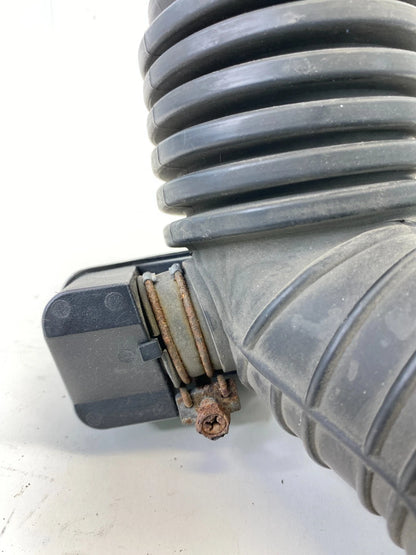 2017-2020 HYUNDAI ELANTRA 2.0L AIR CLEANER INTAKE DUCT HOSE TUBE 28140-F2400 OEM