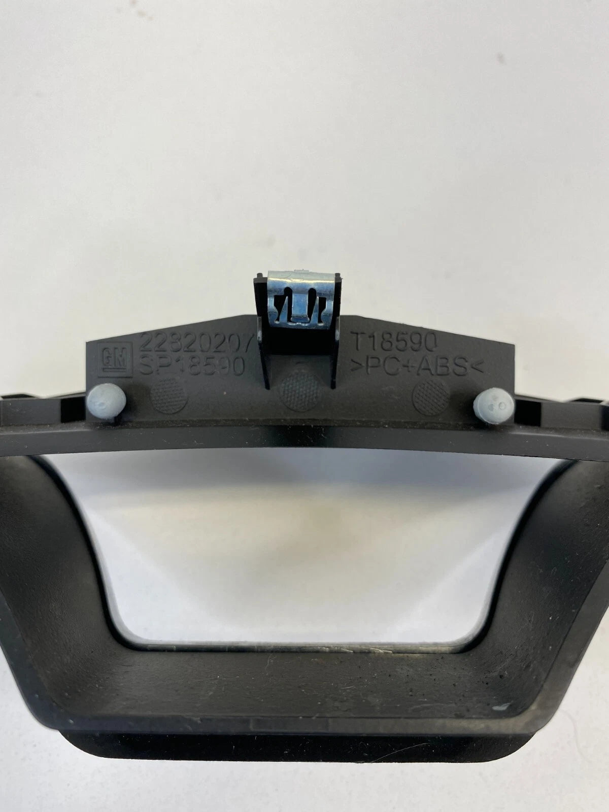 14-17 CHEVY IMPALA DASH INSTRUMENT CLUSTER PANEL SPEEDOMETER BEZEL TRIM 22820207