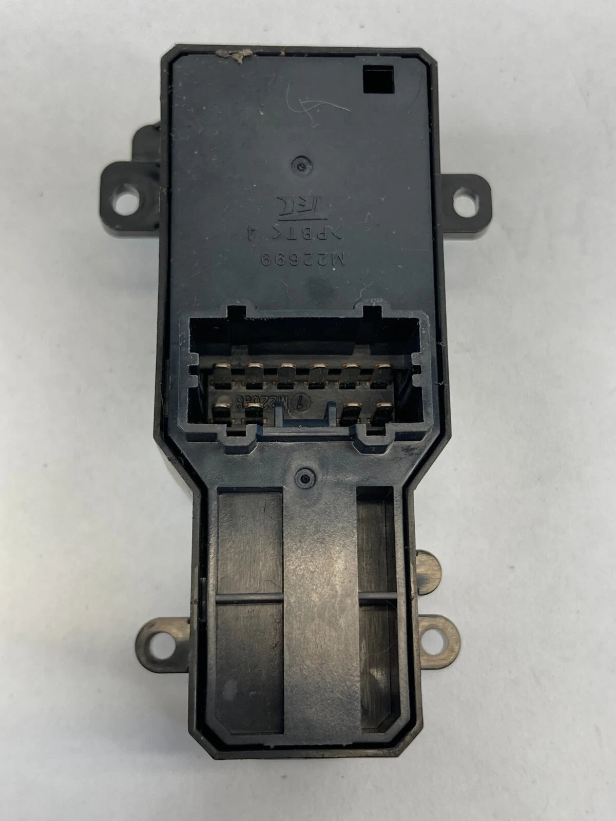 2003-2007 HONDA ACCORD FRONT RIGHT PASSENGER DOOR WINDOW LOCK SWITCH M22699