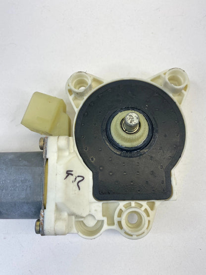 03-09 MERCEDES-BENZ E320 03-06 E500 FRONT RIGHT DOOR WINDOW MOTOR 2118203042 OEM